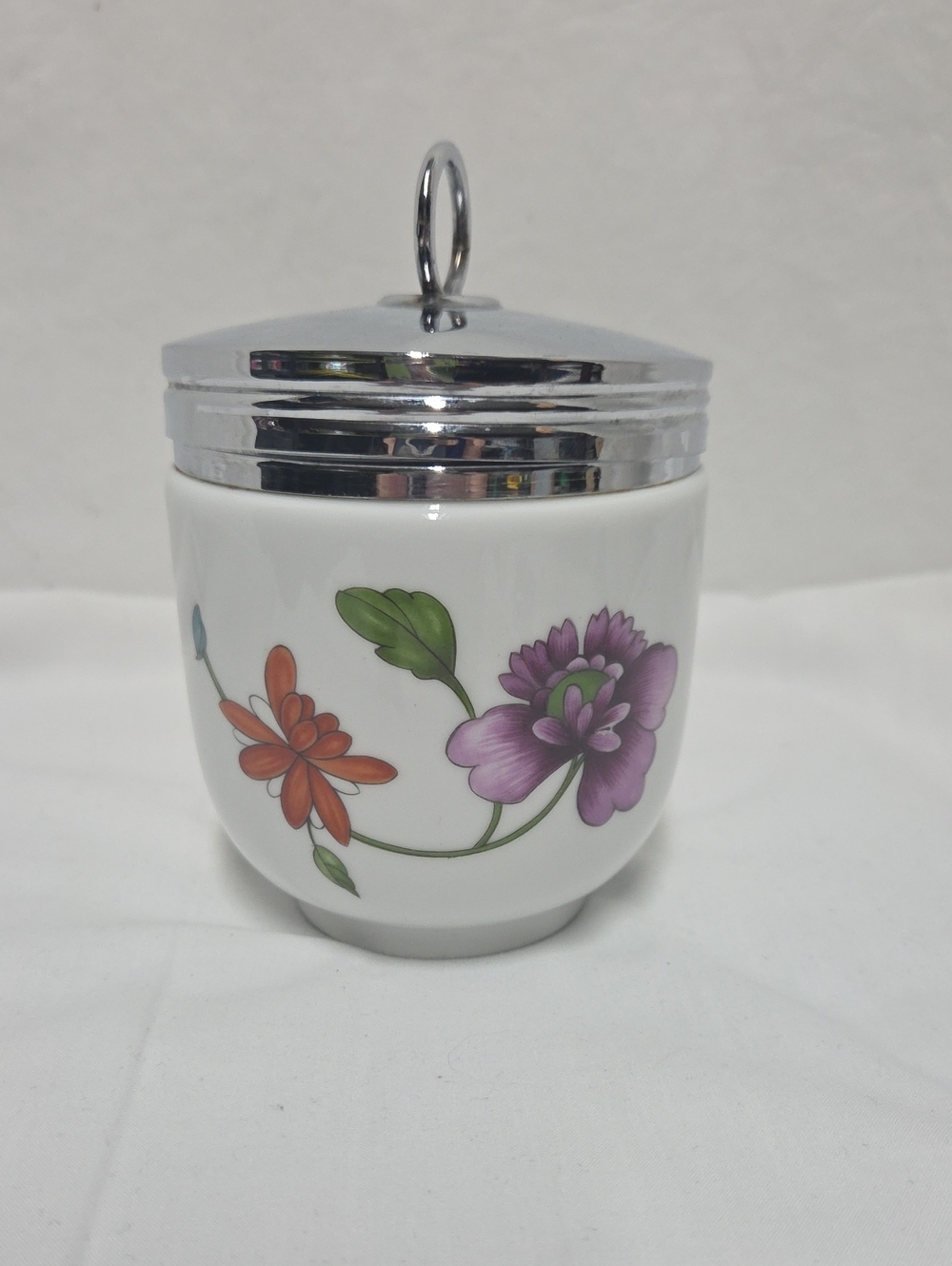 Vinyage Royal Worcester Egg Coddler, 4"